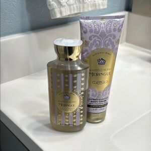 Bath & Body Works Whipped Berry Meringue set